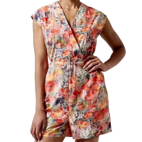 Athleta Marlow Romper Womens XS Multicolor Floral Stretch Spring Outdoor Bloom - Picture 1 of 12